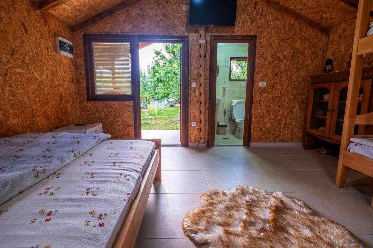 Holiday Bungalows & Food Плав Экстерьер фото