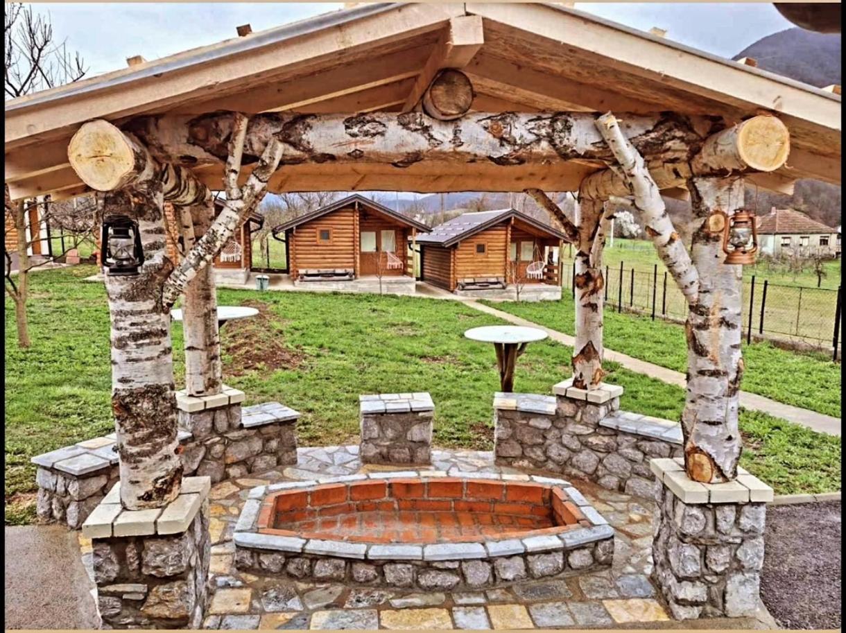 Holiday Bungalows & Food Плав Экстерьер фото