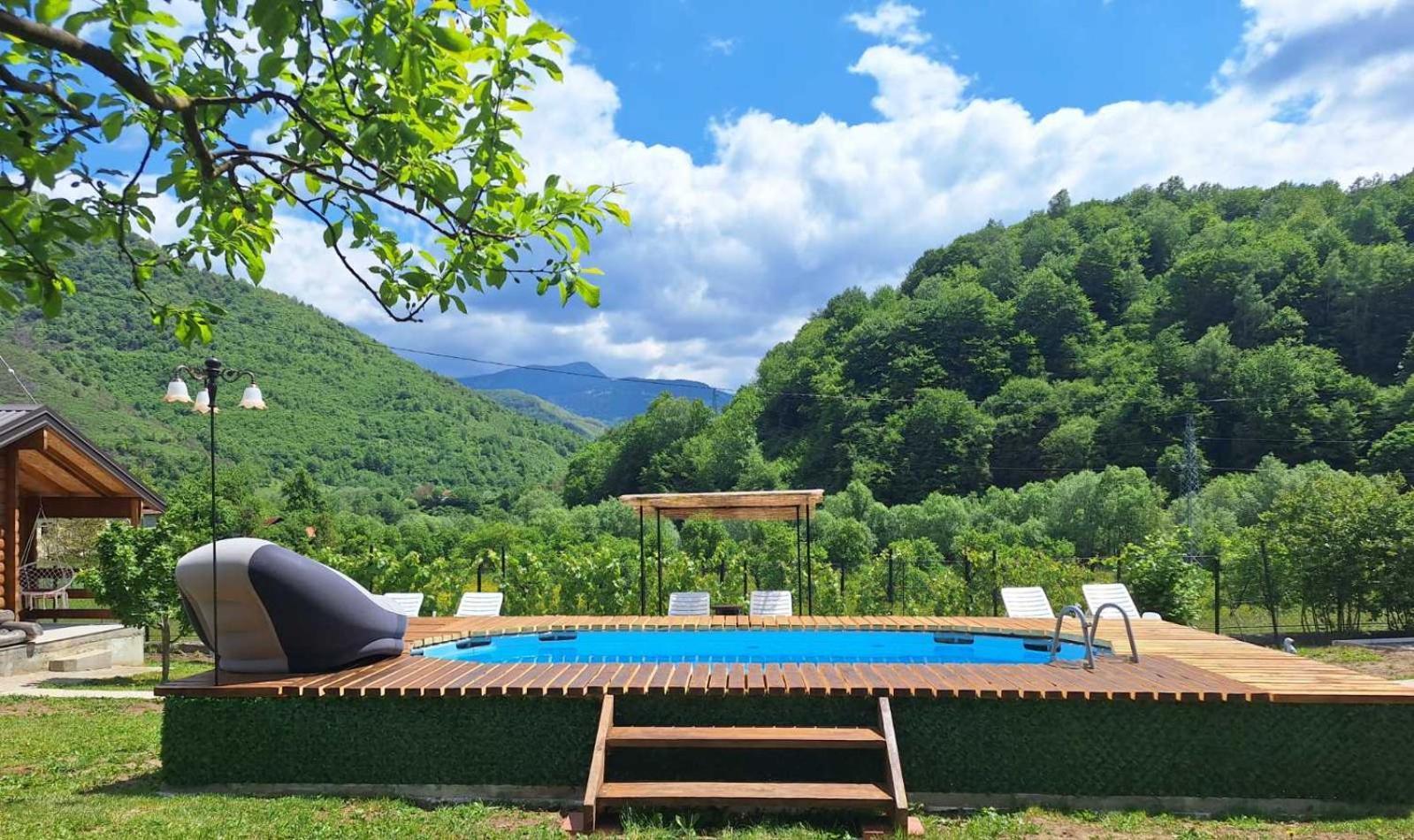 Holiday Bungalows & Food Плав Экстерьер фото